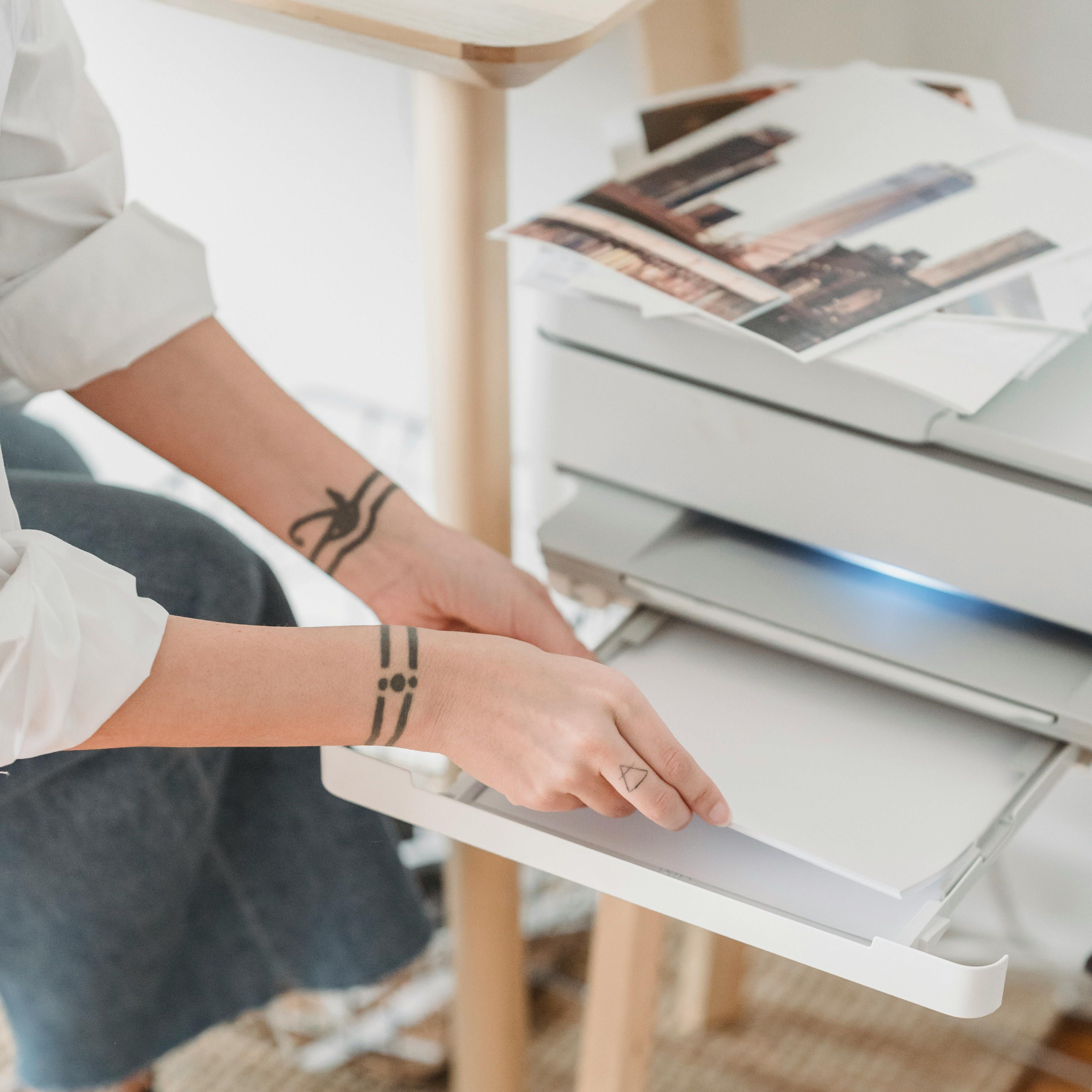 Niezbędny element tworzenia ciekawych gadżetów – drukarka sublimacyjna